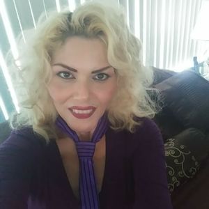 Meet your Posher, Norma